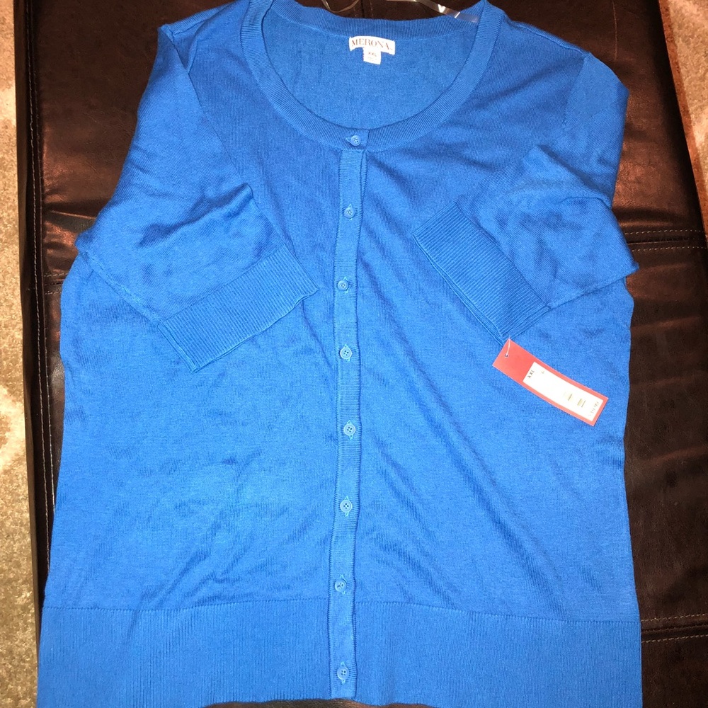 Quarter sleeve cardigan